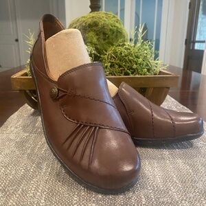 Cobb Hill Women’s Paulette Slip-On Shoes (NWT)